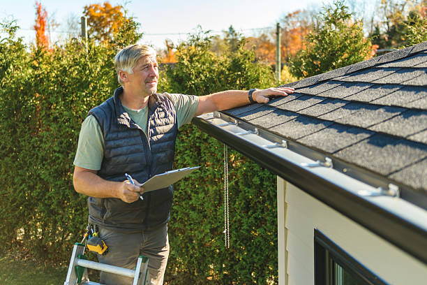 Professional Roofing technician working in Scotia, SC